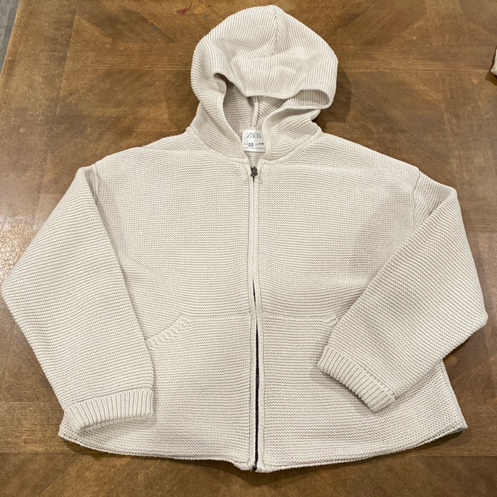 Zara Boys Full Ivory/Taupe Zip size 4-5